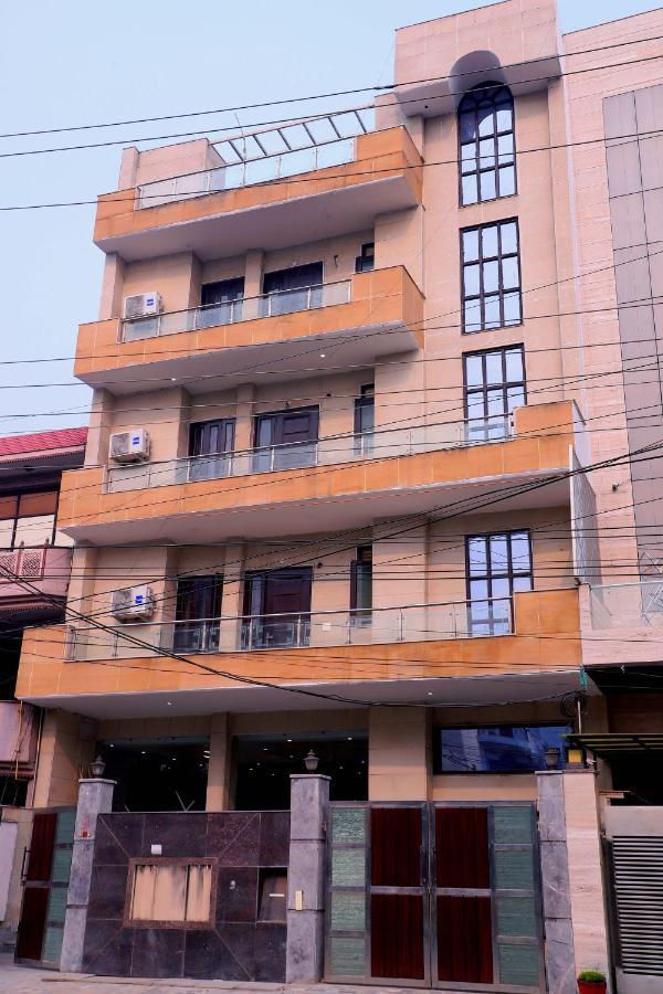 Lyf Corporate Suites - Noida Sector 19 Exterior photo