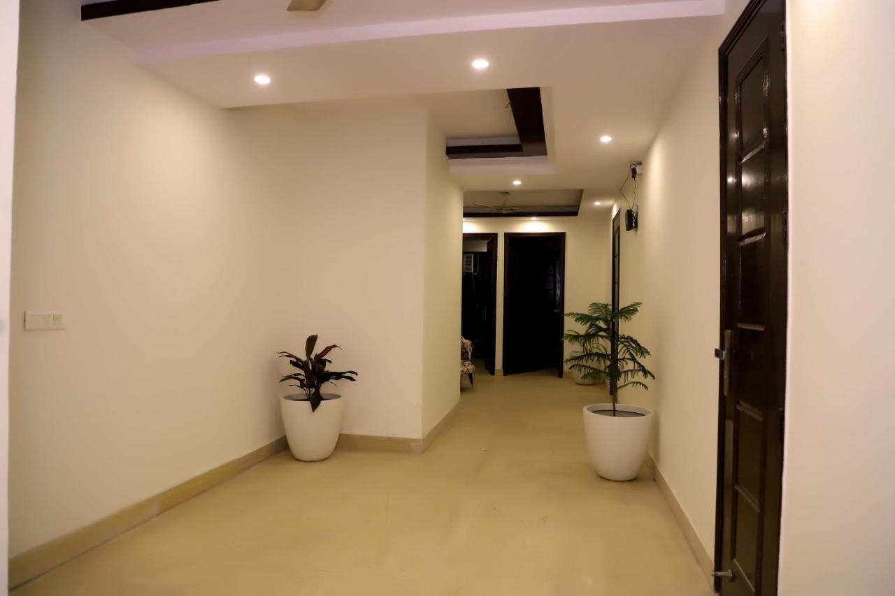 Lyf Corporate Suites - Noida Sector 19 Exterior photo
